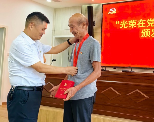 1.文明，在对前辈的千言万语.jpg